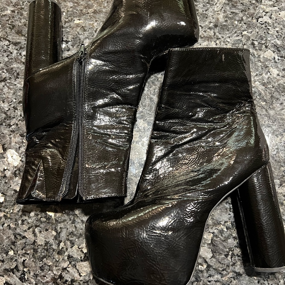 VINTAGE JEFFREY CAMPBELL PLATFORM BOOT- FICTION 3